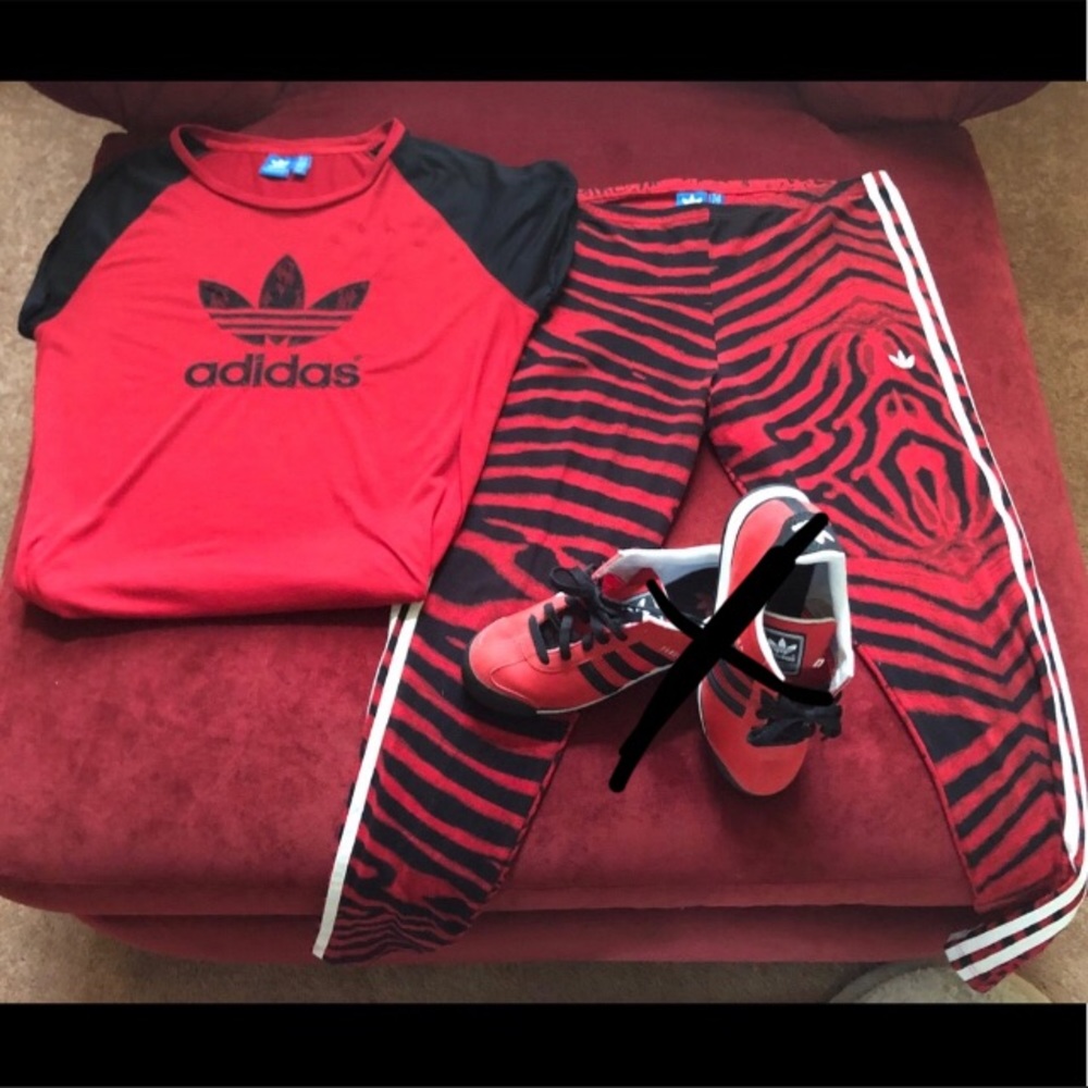 Adidas Top & Leggings Outfit